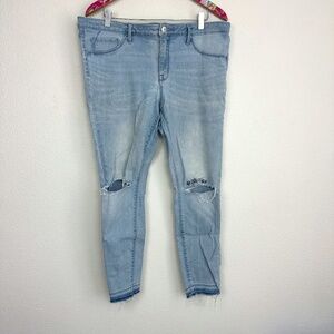 Mossimo mid-rise jegging size 16